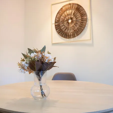 Sunset 아파트 오바